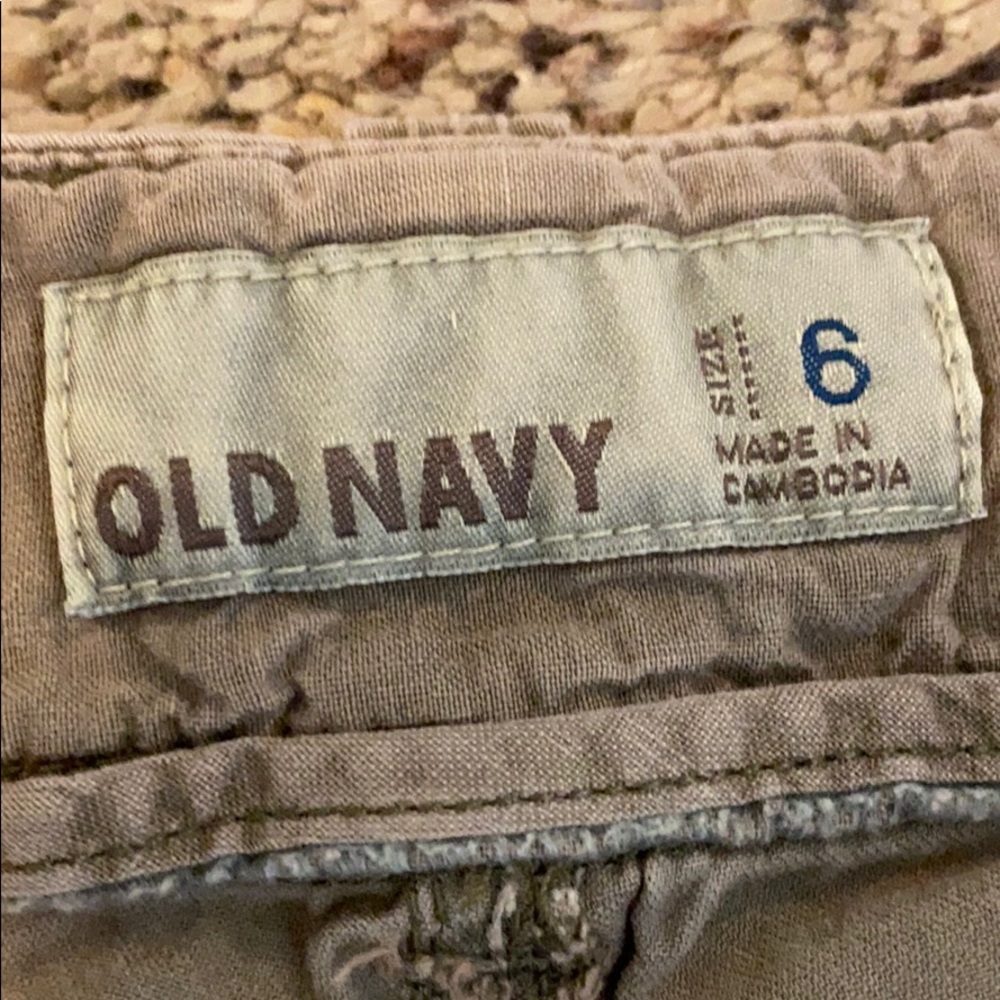 Shorts - Picture 2 of 2
